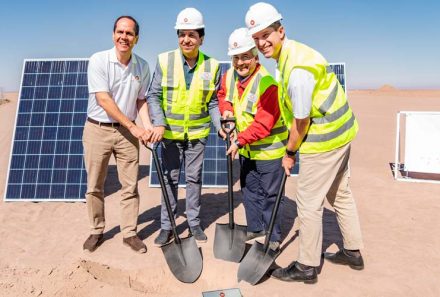 Comienza la construcción de Atacama Solar, una de las plantas fotovoltaicas más grandes de Chile